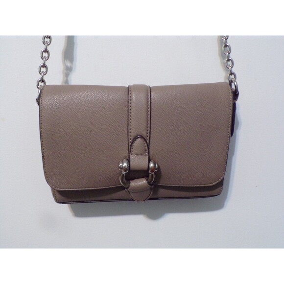 Chaps Lite Brown Magnet Closure w/Gold Accents Purse - Picture 3 of 6